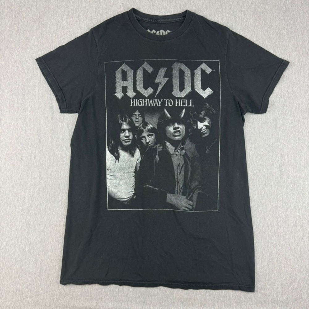 AC/DC Highway to Hell T-Shirt Mens Small Black Excellent Rock Band Graphic Tee